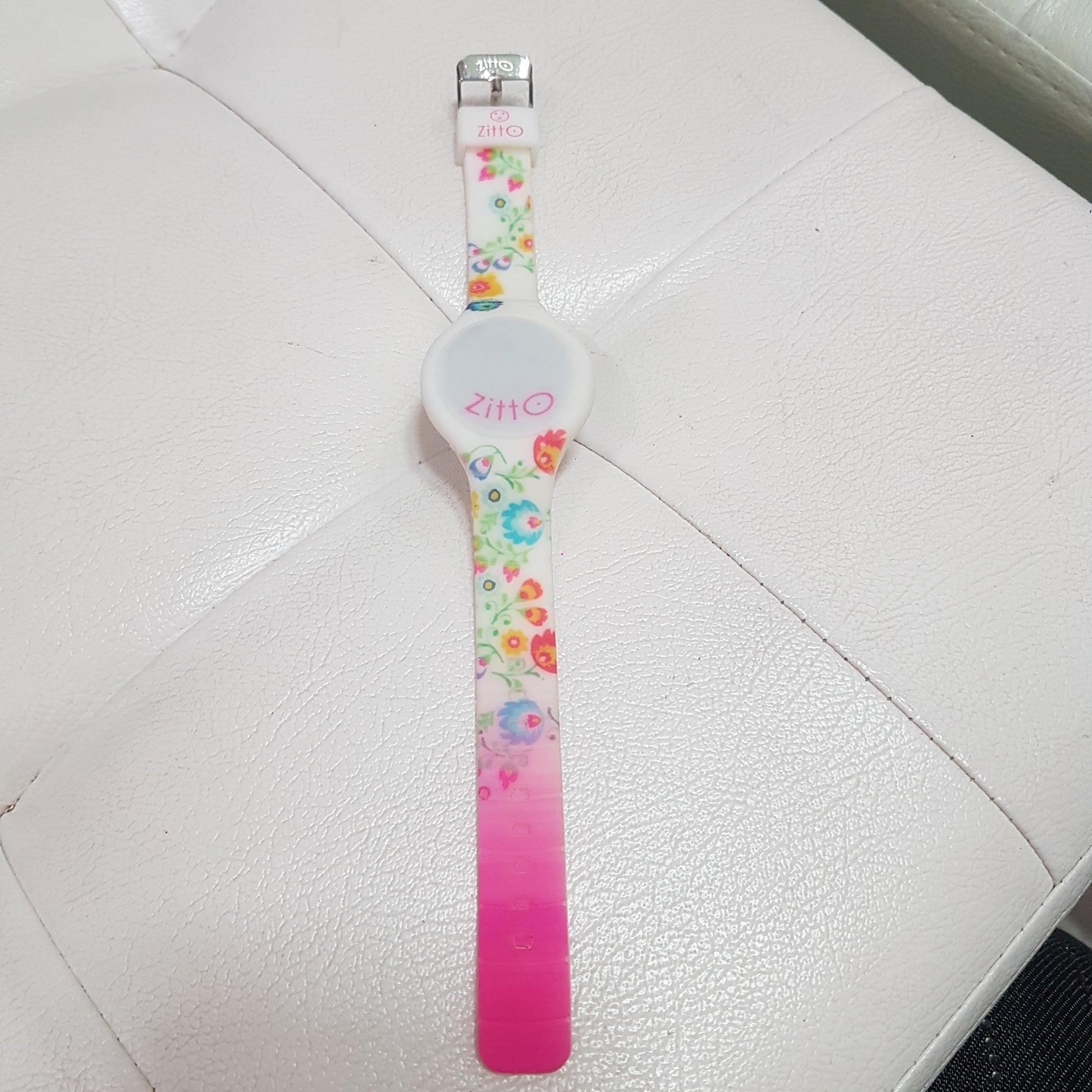 I nuovi orologi Zitto - Cartoleria Botticelli Firenze I nuovi orologi Zitto - Cartoleria Botticelli Firenze